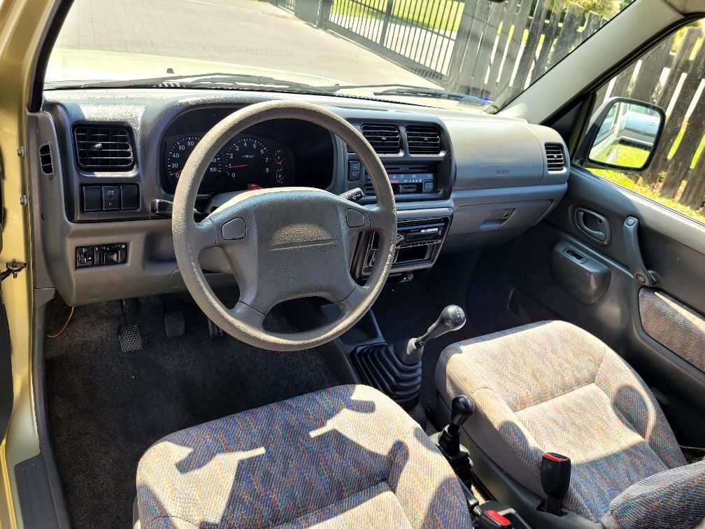 Suzuki Jimny*"*1.3 Benzyna 4x4*"*Hak*"*Stan BDB*"*Zarejestrowany***3-D