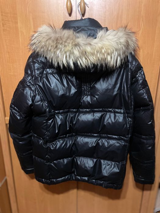 Пуховик ( зимняя куртка мужская ) размер S .