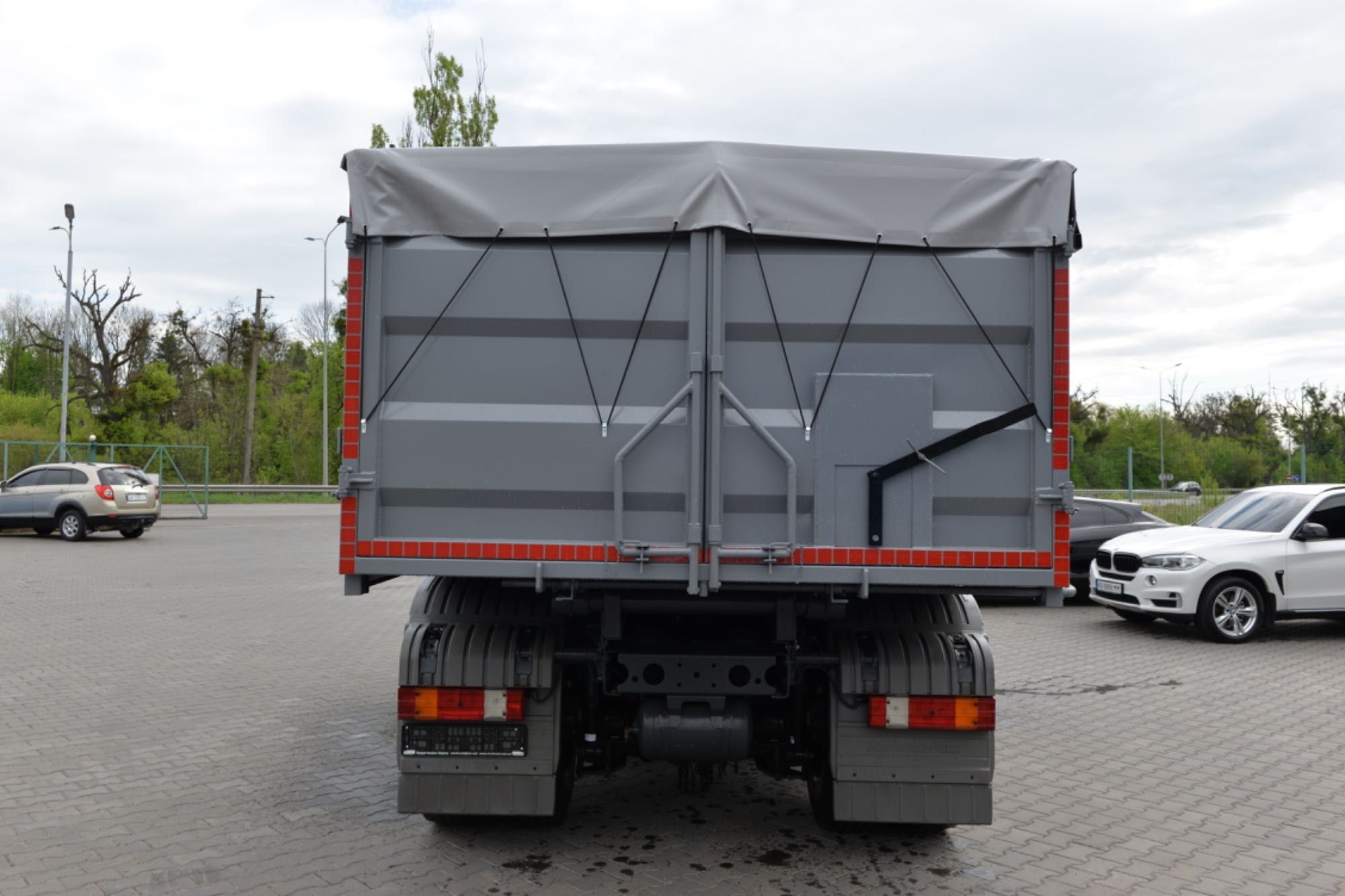 Mercedes-Benz Axor 1840 Самосвал 2011р