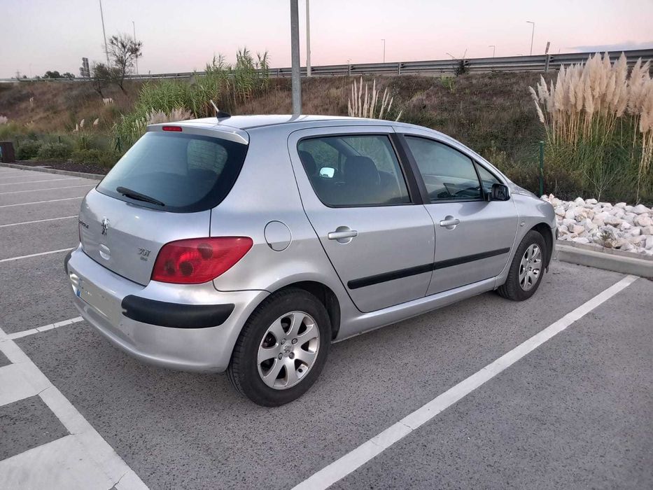 Peugeot 307 1.4 hdi em bom estado