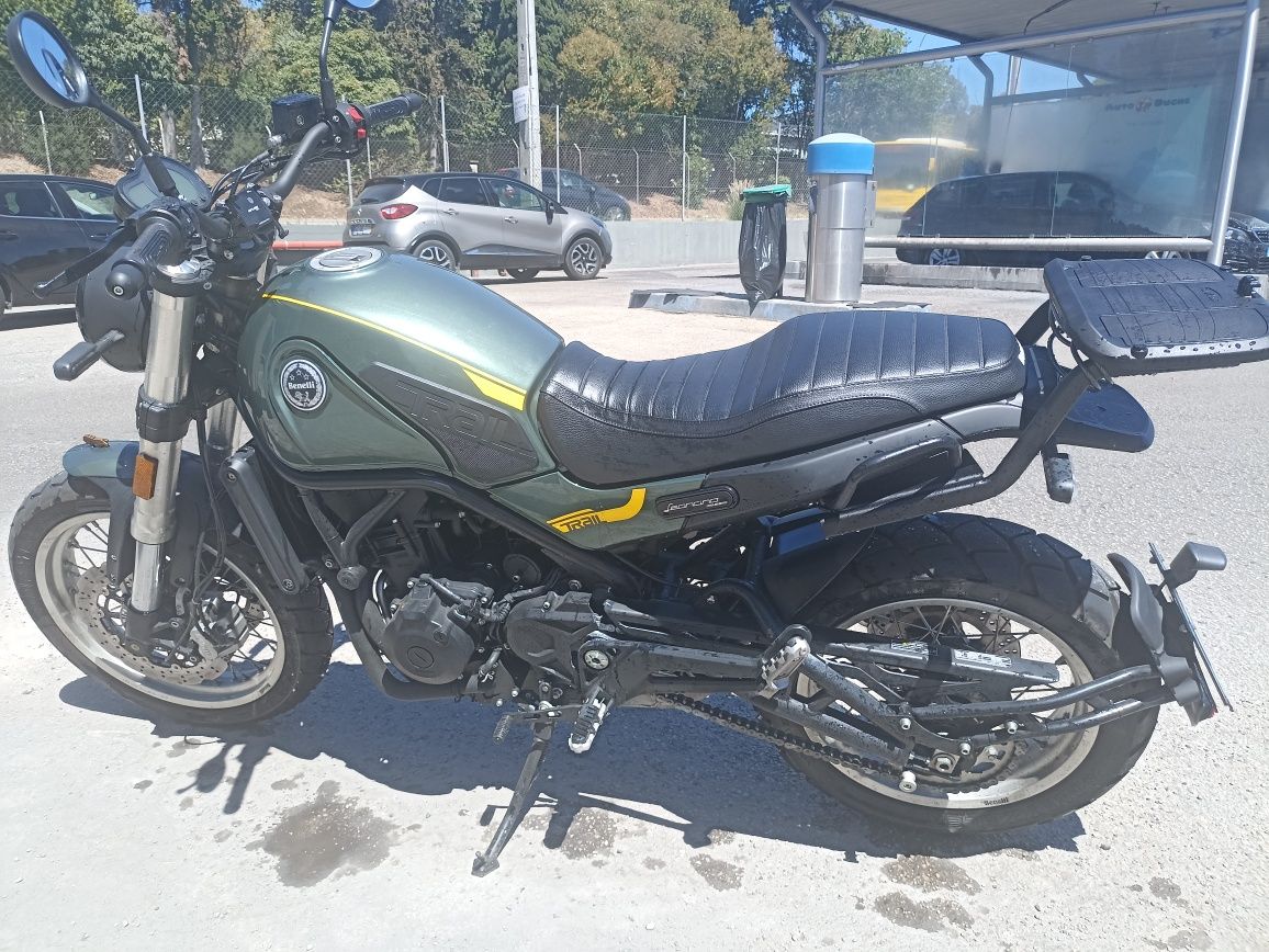 Vendo Benelli Leoncino 500 Trail (carta A2)