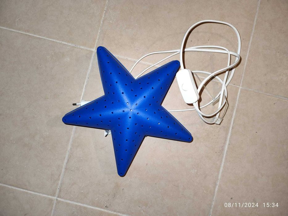 Candeeiro formato estrela IKEA