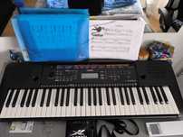 Teclado Yamaha PSR E263