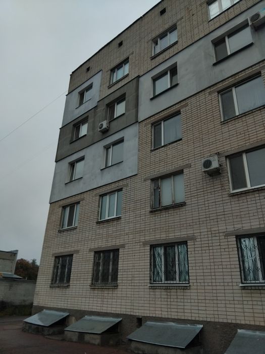 Продаж двокімнатної квартири в гуртожитку вул. Одеська