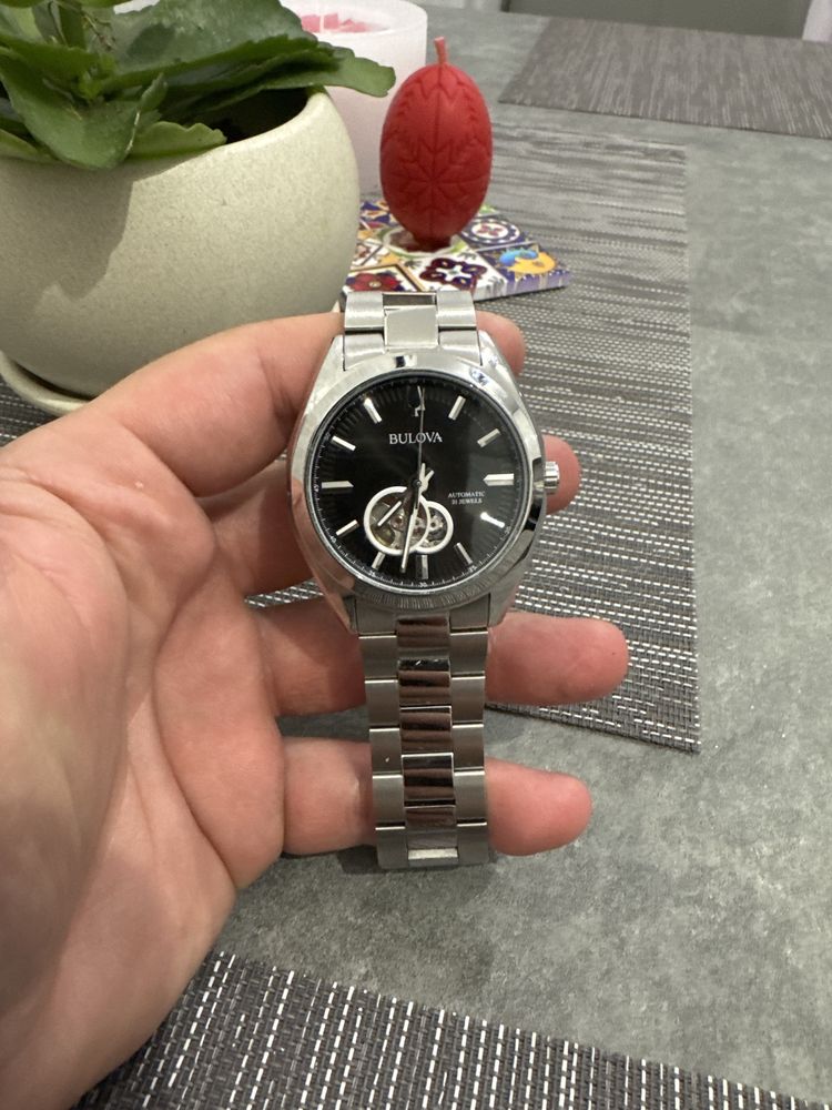 Bulova Surveyor 96A270 42mm