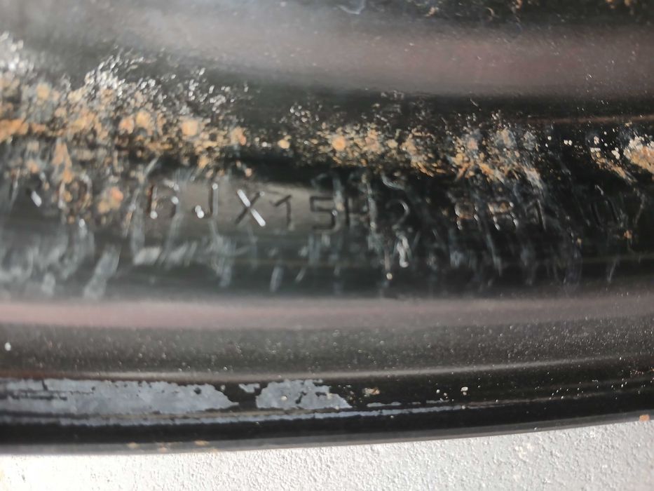 Felgi stalowe Dacia Renault Nissan 4x100 et40 6j15  czujniki  TPMS