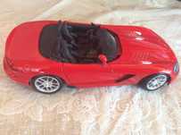 Vendo automovel de brincar