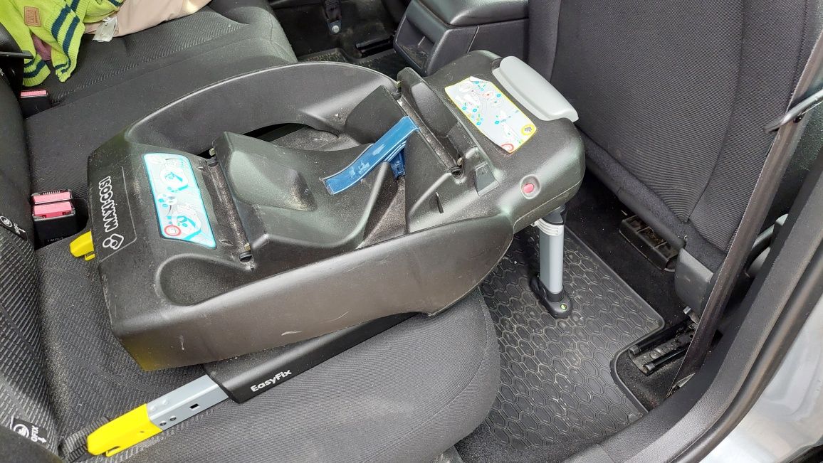 Fotelik samochodowy MAXI COSI + baza ISOFIX