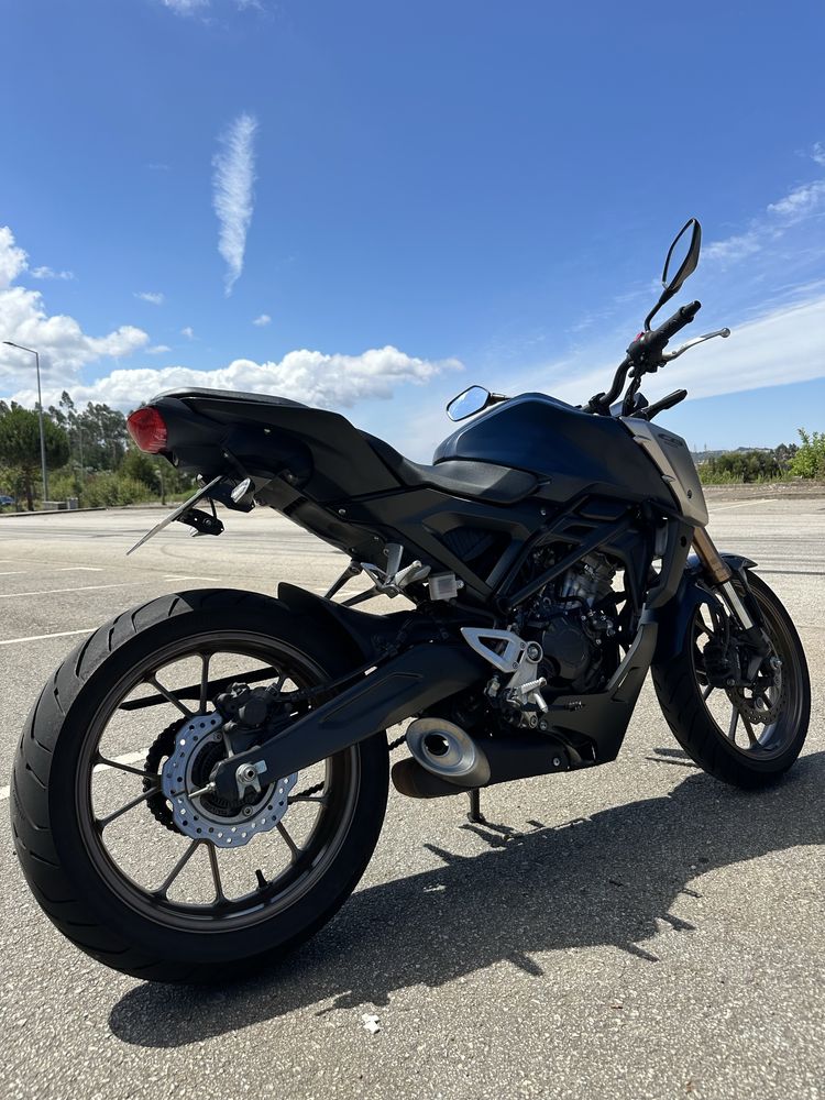 Honda cb 125r.preta / cinza