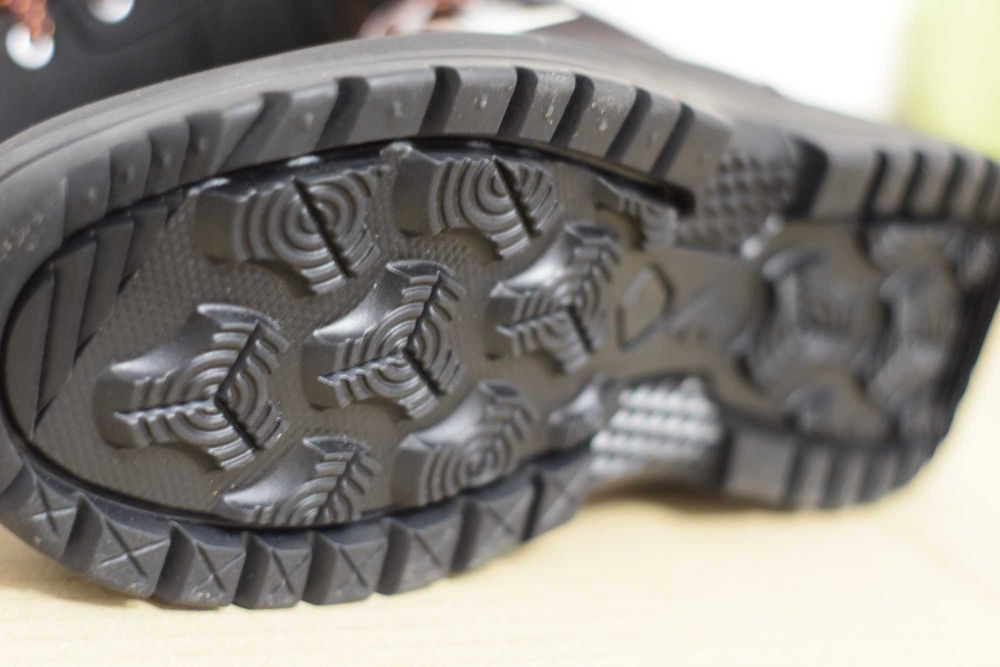 СУПЕР ХИТ! Зимние ботинки мужские туристические на мембране 43 Quechua