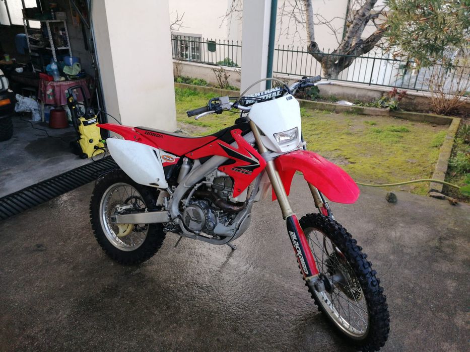 Honda CRF 450 X matriculada