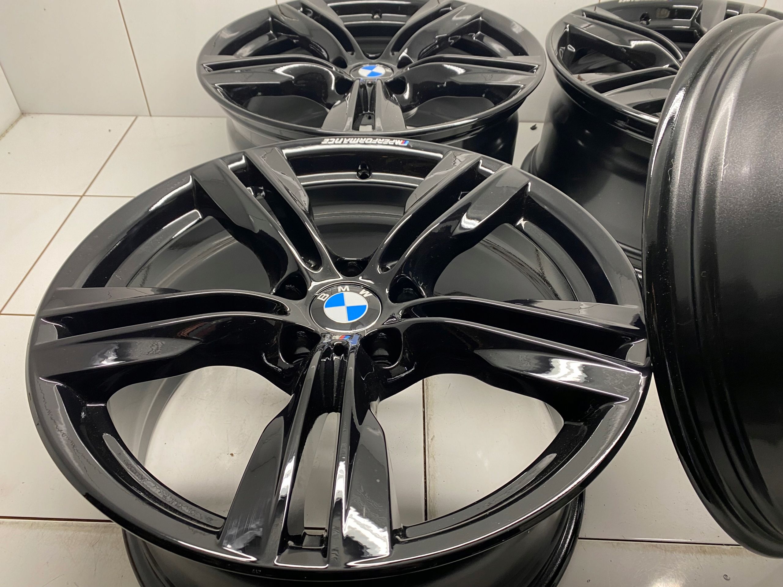 Felgi 19 BMW X5 X6 m Pakiet Performance F15 F16