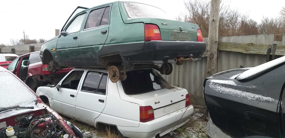 Розбираю Славута люкс, Таврія 1102, 1103