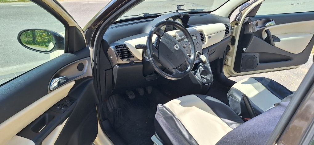 LANCIA YPSILON 1.4 16V klima gaz