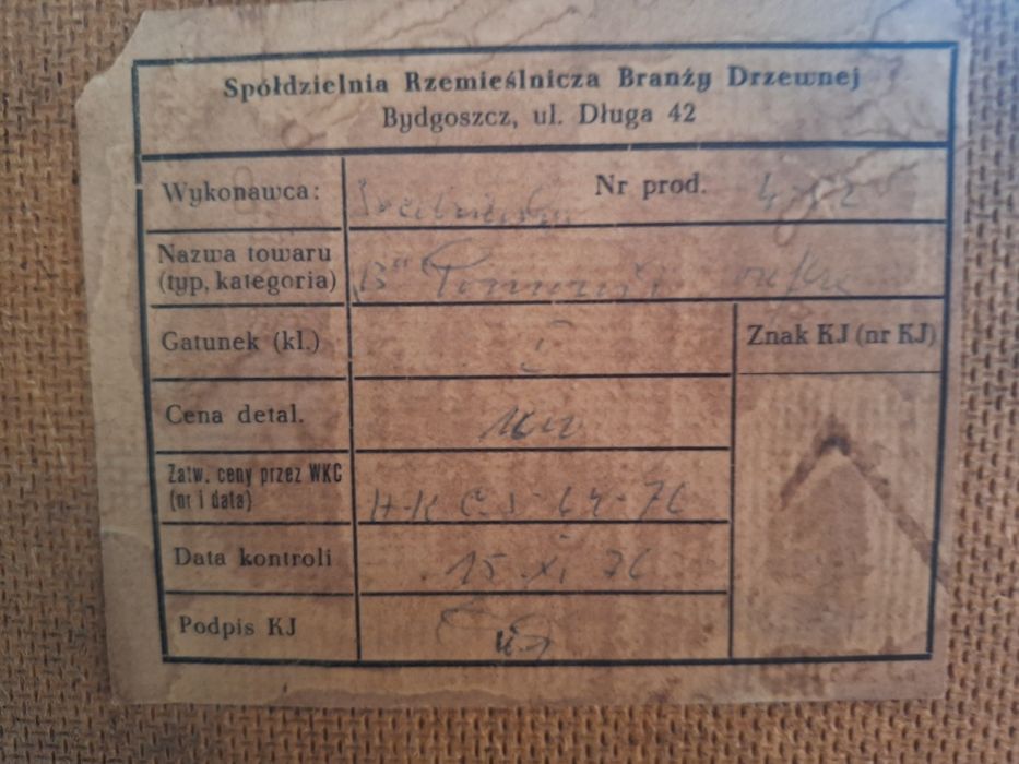Szafka stojąca w styku PRL