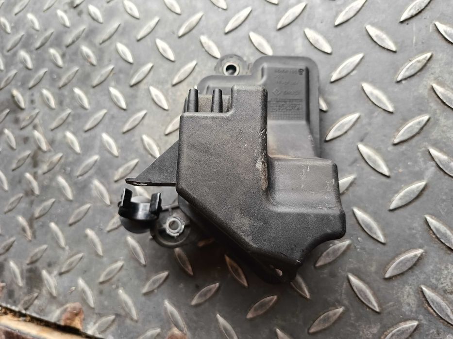 Zbiornik podciśnienia Ford Volvo Peugeot  2.0 TDCI HDI