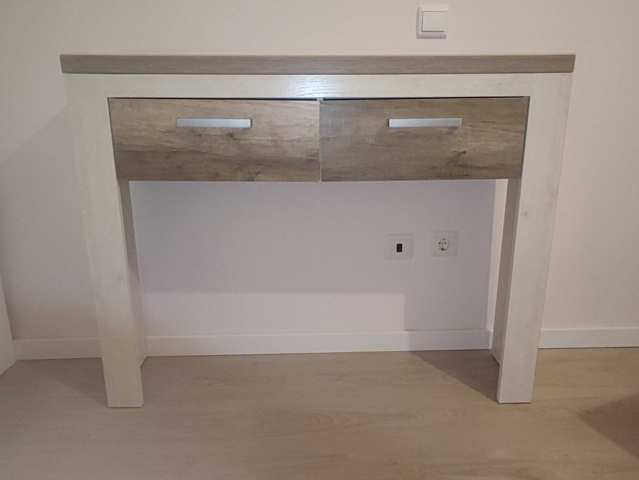 Móvel entrada/corredor