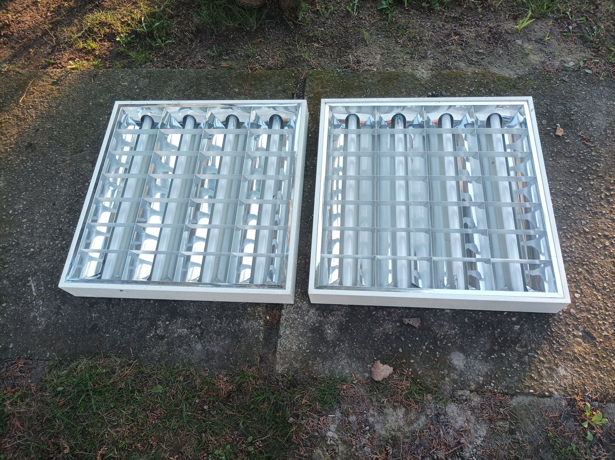 Lampa kaseton oprawa sztuk 6.