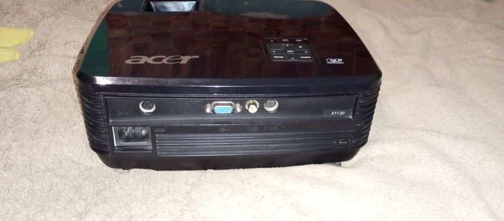 Продам проектор ассеr x1130