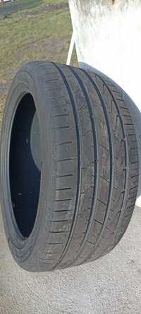 Opona 245/40 R18 hankook