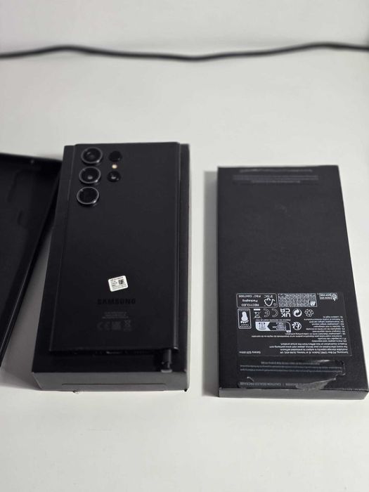 Samsung  S23 Ultra 256GB  como novo