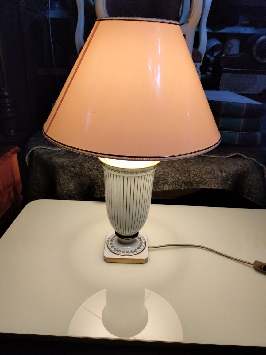 Lampa porcelanowa stołowa antyczna