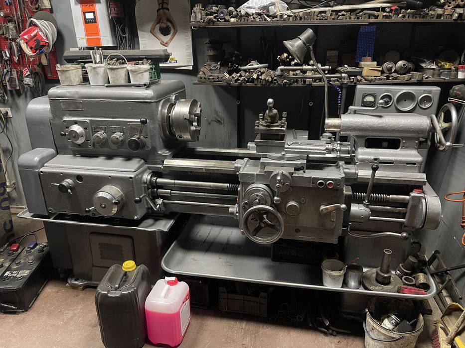 Продам токарний станок 1к62