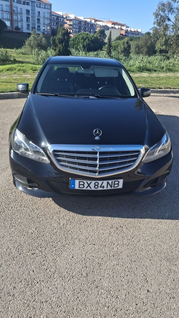 Mercedes E220  edição limitada