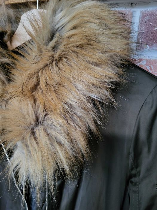 Kurtka bomberka khaki ocieplana pilotka Bomber River Island 38 M modna