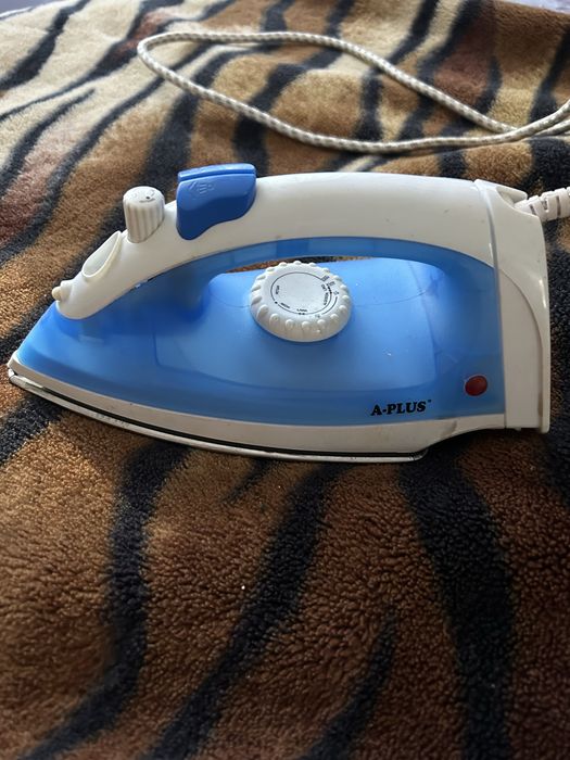 Утюг    для глажки