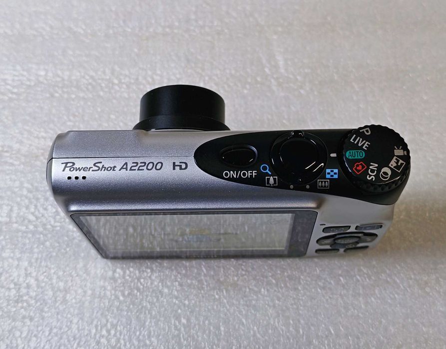 Цифровой фотоаппарат Canon PowerShot A2200 14MP В ИДЕАЛЕ ! новый аккум