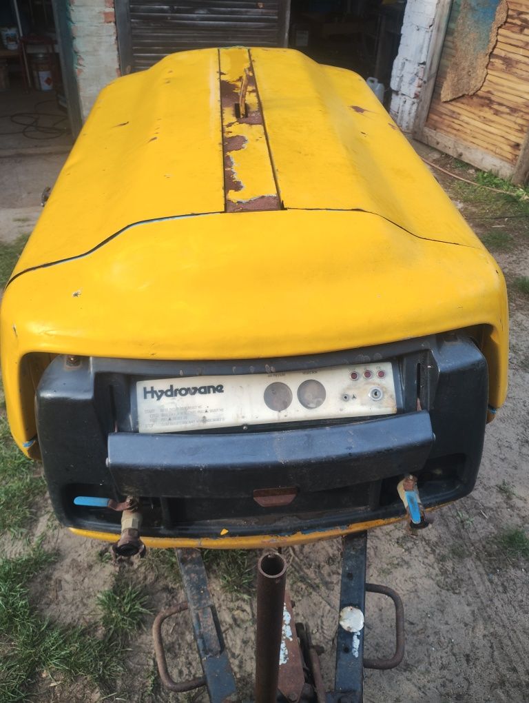 Kompresor spalinowy łopatkowy 2800l/min do piaskowania. Perkins