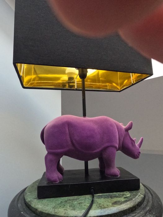 Sprzedam 2 eleganckie lampki nocne ( nosorozec)