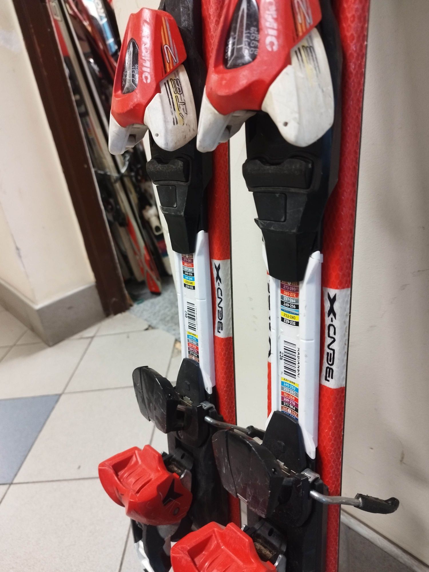 Atomic redster  junior 130 cm. Po serwisie. Na 1-2 sezony