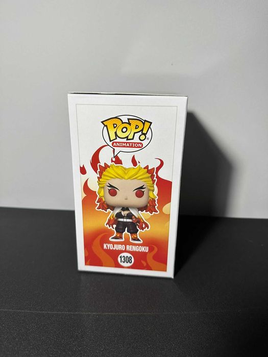 Funko pop Kyojiro Rengoku GITD