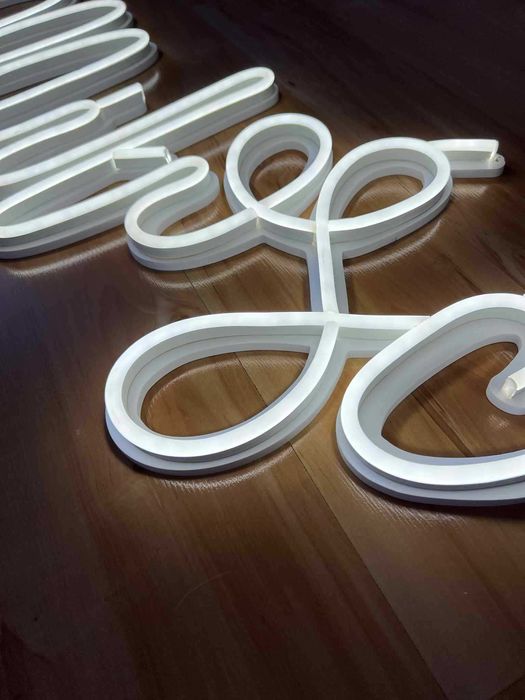 Neon ledowy napis Miłość led wiszący ślub wesele ciepły biały sprzedam