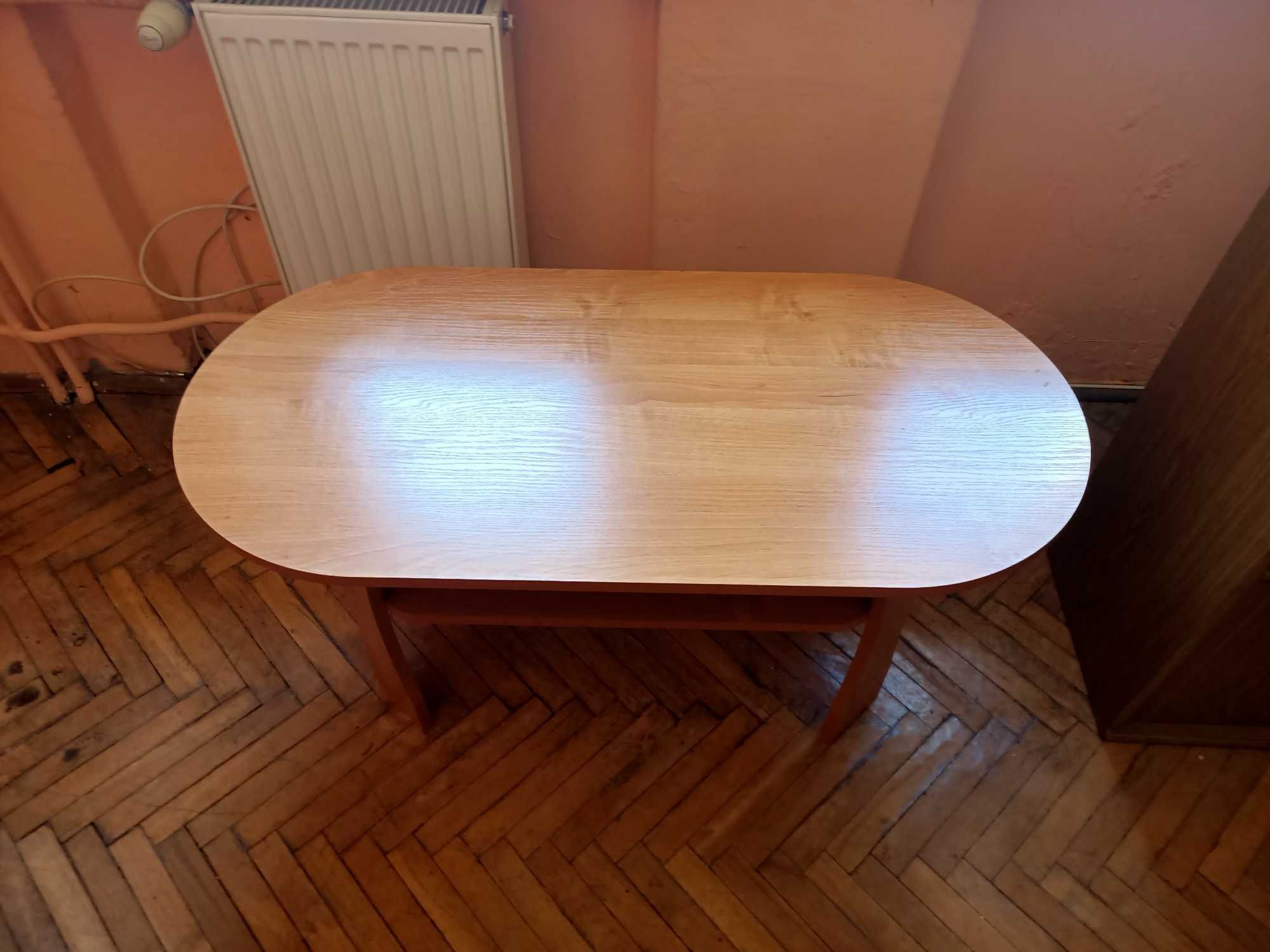 stolik do kawy używany w bardzo dobrym stanie