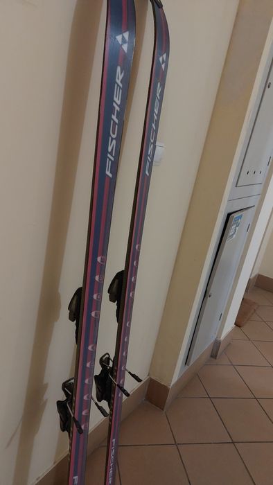 narty Fischer CLS 3 półcarwing 170 cm z wiązaniami