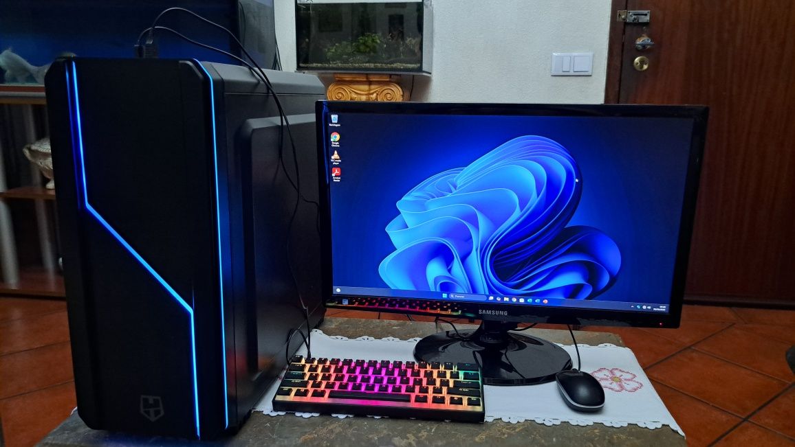 PC GAMING i5-9400f GTX 1650 16GB RAM 240GB SSD