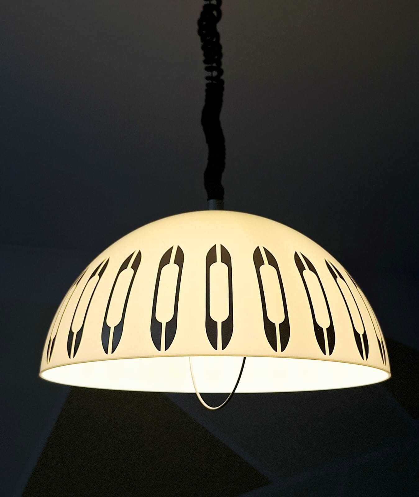 Candeeiro de teto 60s. Vintage Ceiling Lamp