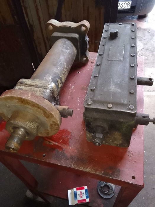 Prasa pompa z tłokiem