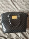 Продам сумку Louis Vuitton