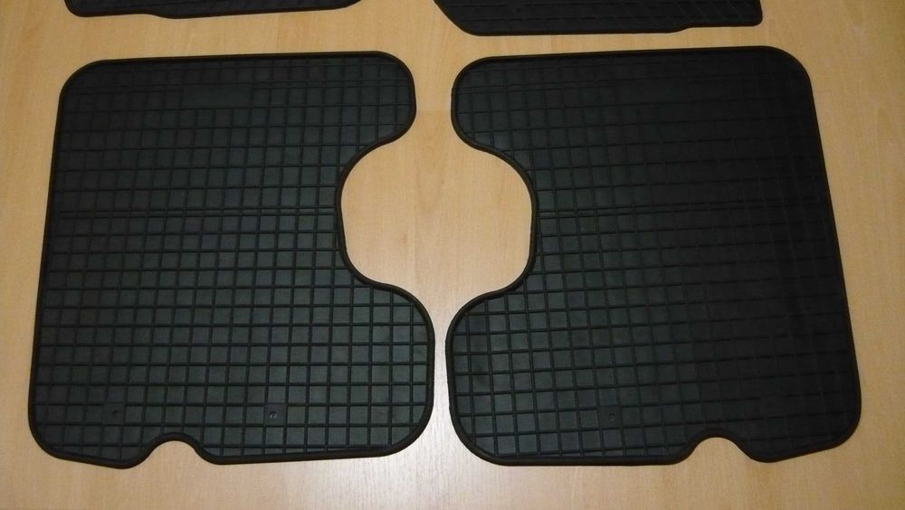 Dywaniki gumowe Dacia Sandero 2012 -2020 r.