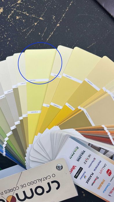 Tinta amarela VIP 5L