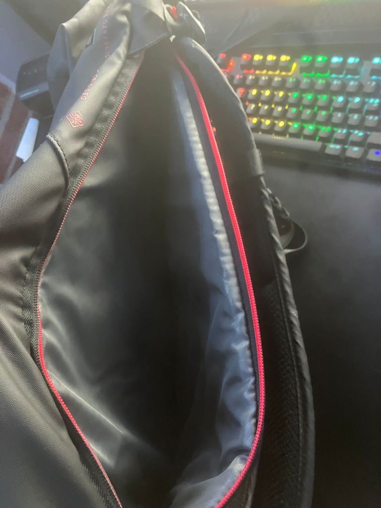 Mochila Omen NUNCA usada