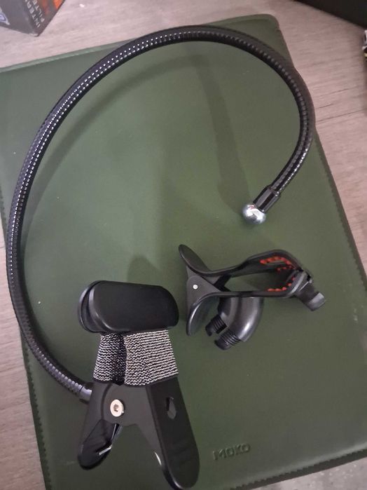 Uchwyt na telefon giętki