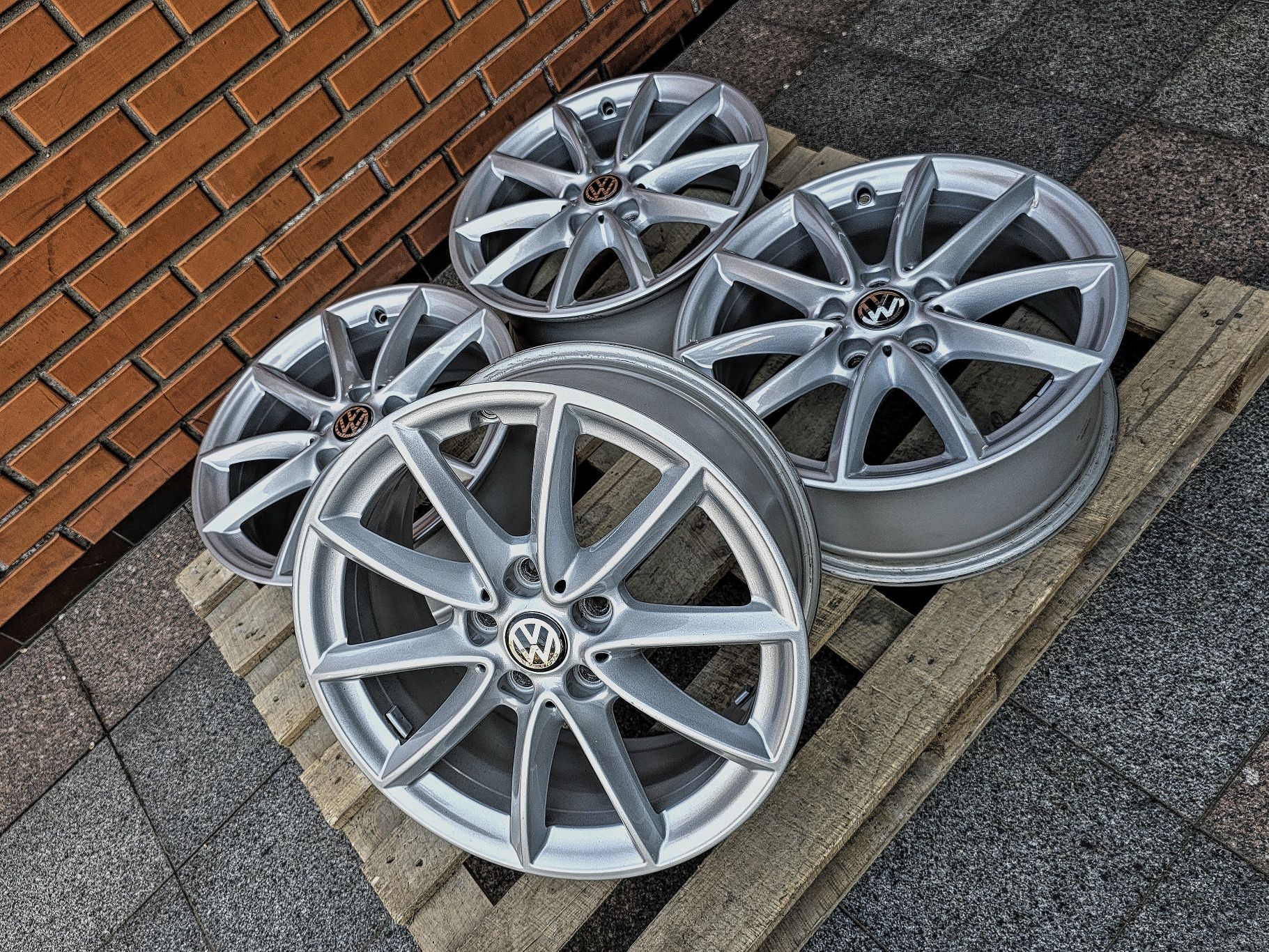 Диски R17 5x112 VAG | 7.5J ET52 ЦО66.6/57.1 | Оригінал,нові | Merc/BMW