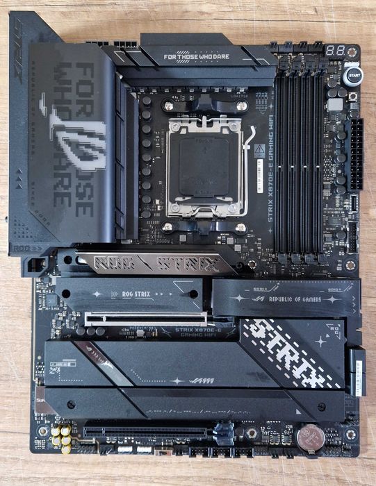 Płyta główna ASUS ROG Strix X870E-E Gaming WiFi AM5 box gwaranc 516112