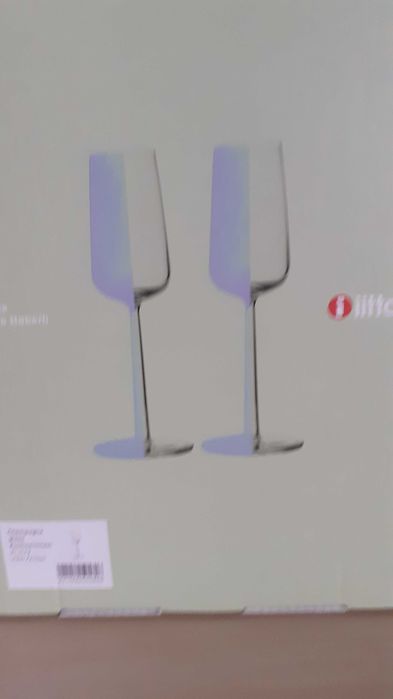 Nowe kieliszki do szampana iittala Essence