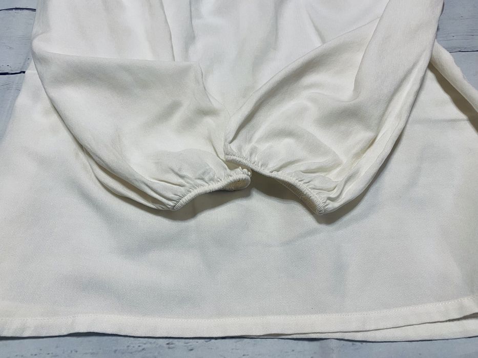 Блуза кремовая oversize,со спущенными рукавами incity, рукава воланы